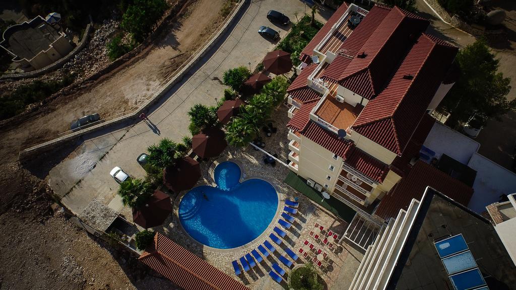 Hotel Panorama Sarande Exterior photo