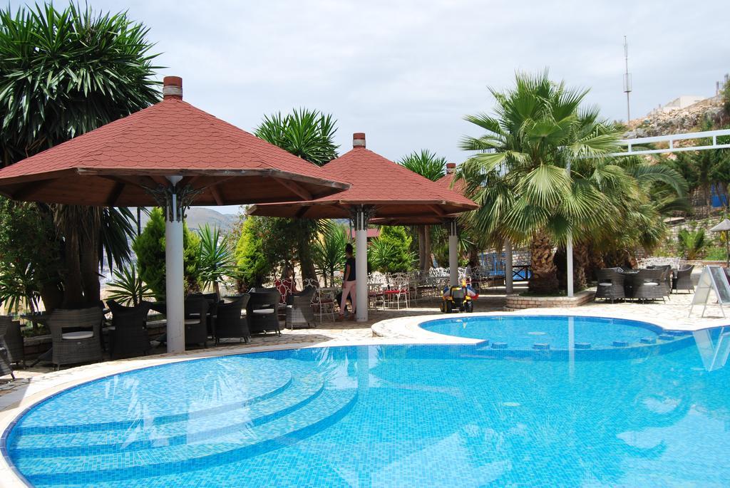 Hotel Panorama Sarande Exterior photo